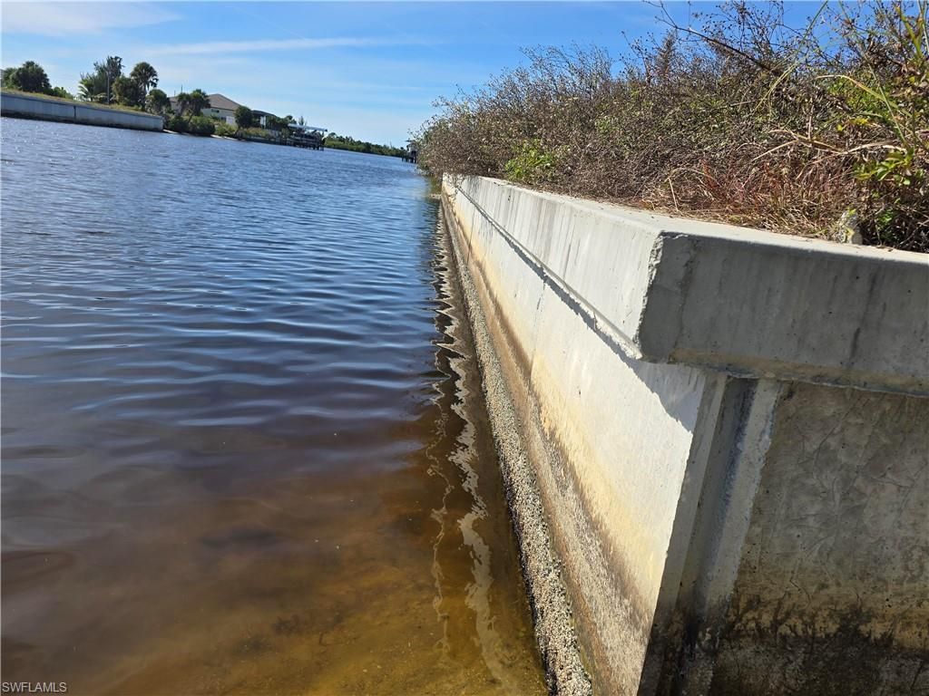 Image 1 of property listing at 4504 NW 36th ST, Cape Coral, FL 33993