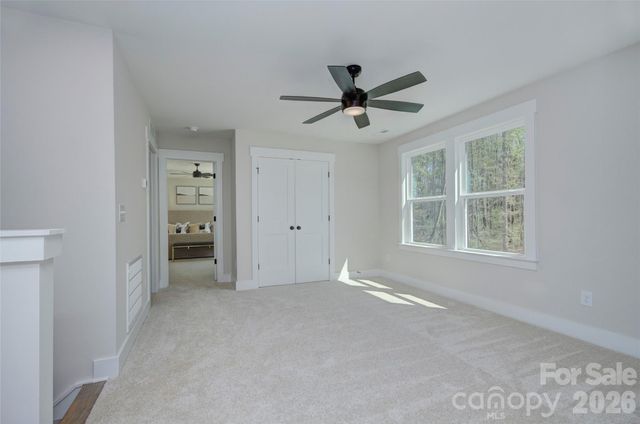 1033 Harrogate Drive, Bessemer City, NC 28016
