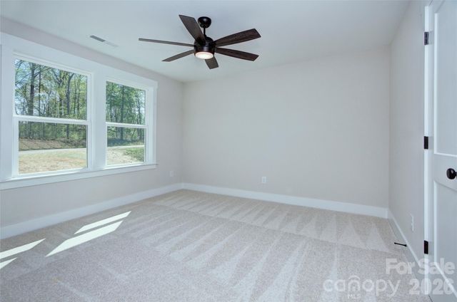 1033 Harrogate Drive, Bessemer City, NC 28016