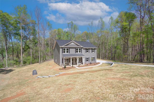 1033 Harrogate Drive, Bessemer City, NC 28016