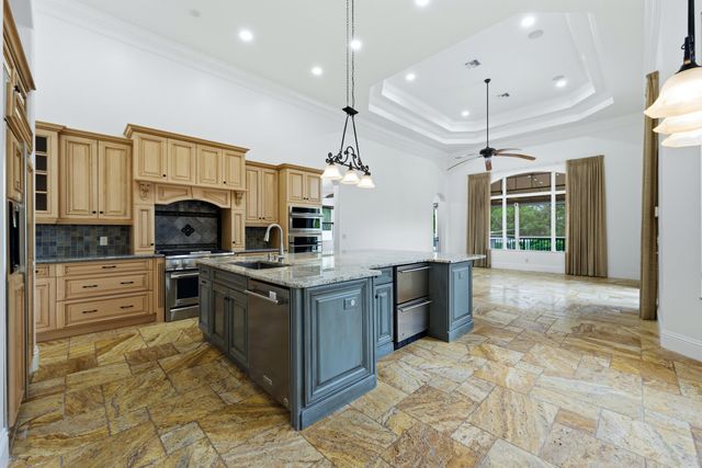 608 Inlet Road, North Palm Beach, FL 33408