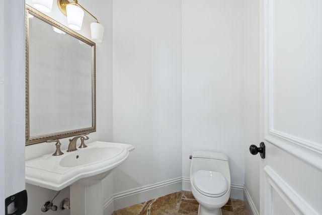 608 Inlet Road, North Palm Beach, FL 33408