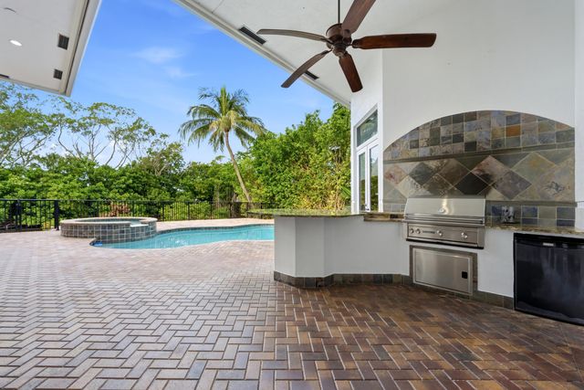 608 Inlet Road, North Palm Beach, FL 33408