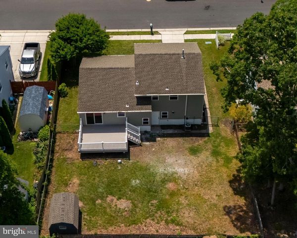 215 ROSEANN AVE, Cape May, NJ 08204