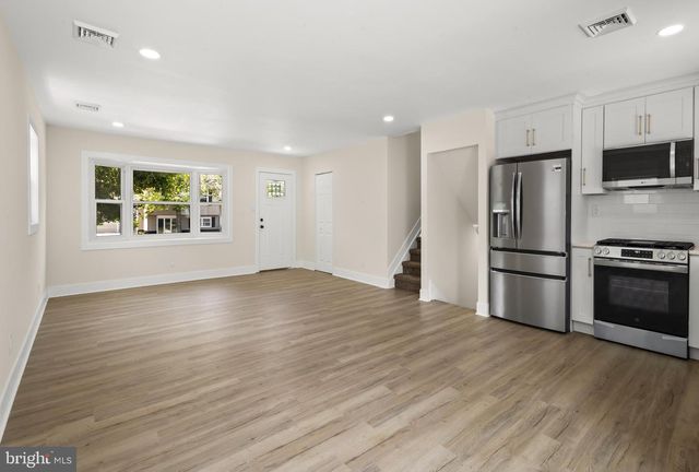 215 ROSEANN AVE, Cape May, NJ 08204