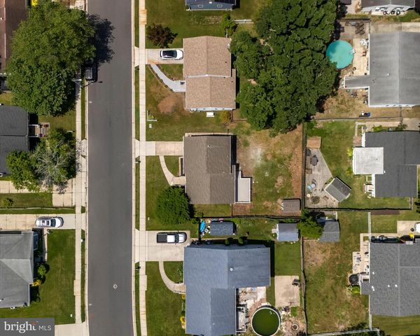 215 ROSEANN AVE, Cape May, NJ 08204