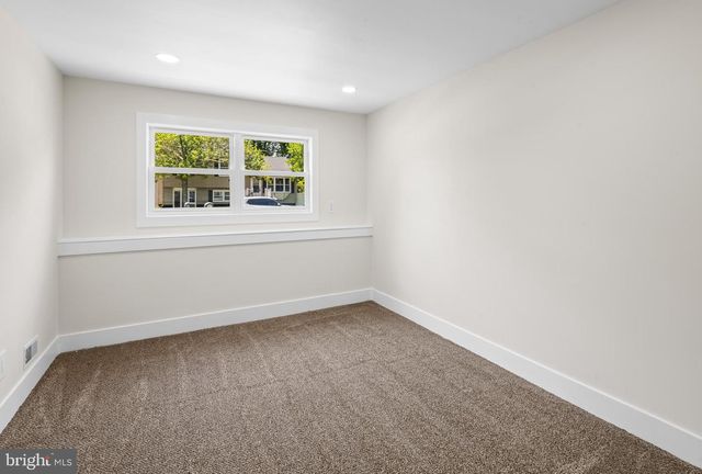 215 ROSEANN AVE, Cape May, NJ 08204