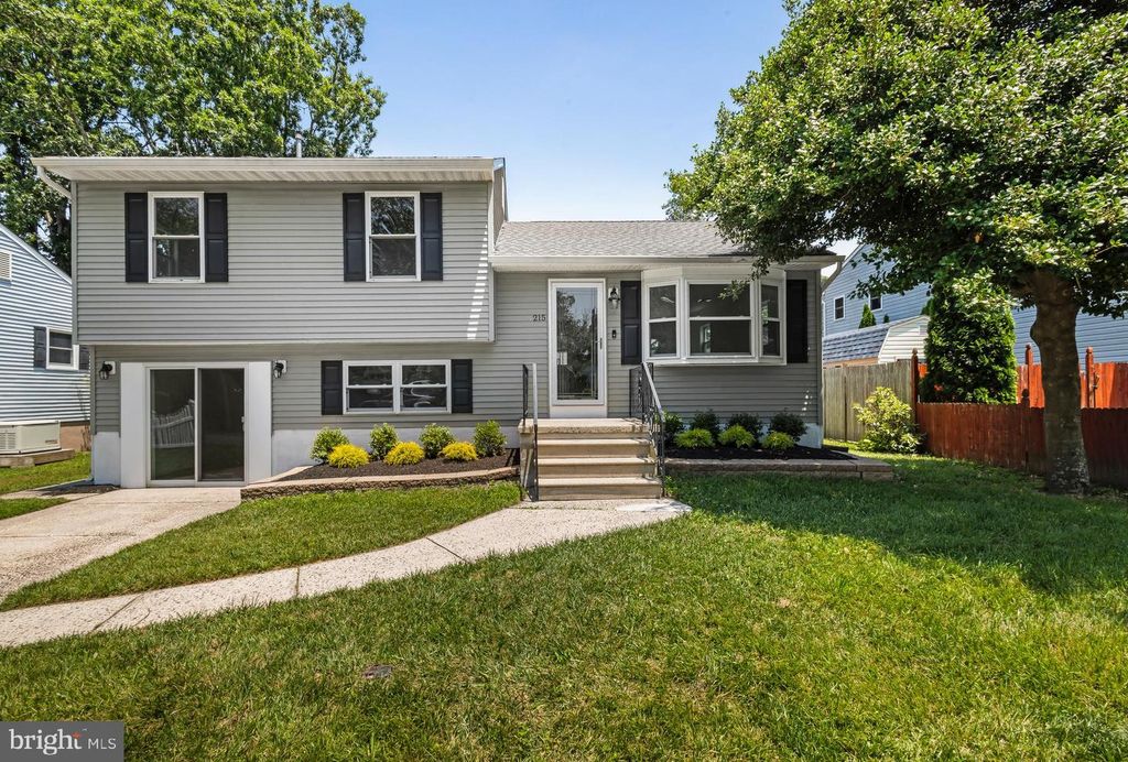 215 ROSEANN AVE, Cape May, NJ 08204