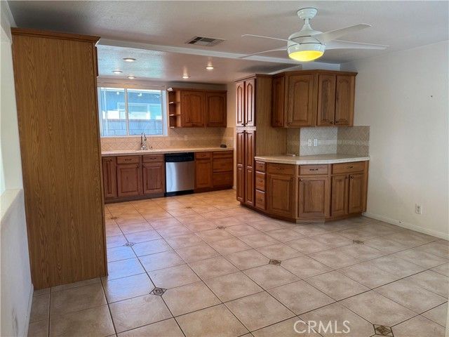 12621 Spinnaker, Garden Grove, CA 92840