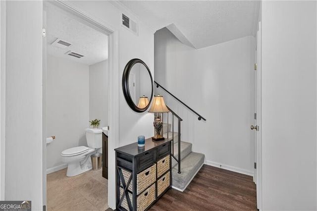 3 Spring Green Place NW, Atlanta, GA 30318