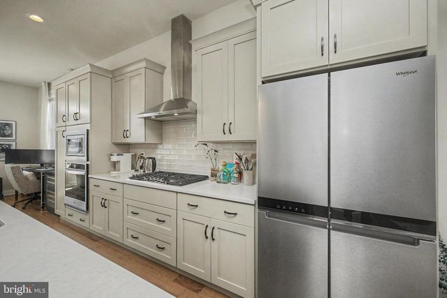 300 SQUIRE DR, Newtown Square, PA 19073