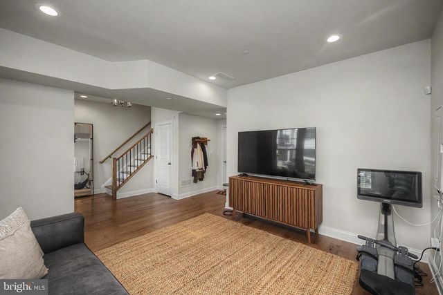 300 SQUIRE DR, Newtown Square, PA 19073