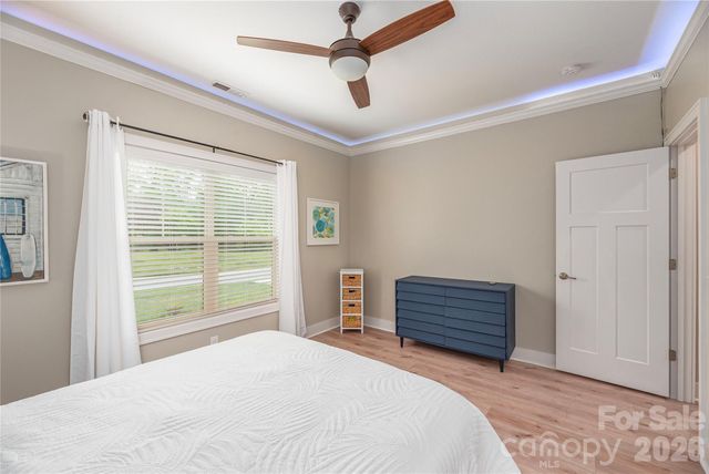 38 River Bend Lane, Fletcher, NC 28732