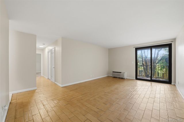 421 N Broadway 17, Yonkers, NY 10701
