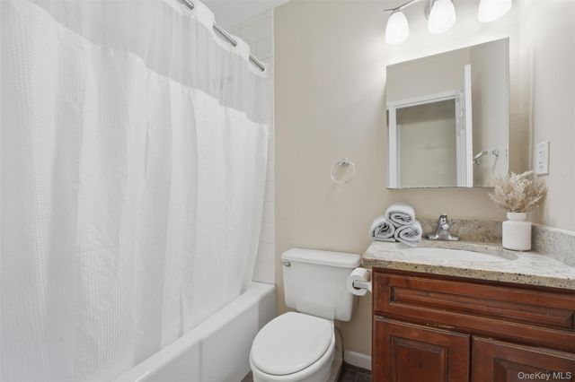 421 N Broadway 17, Yonkers, NY 10701