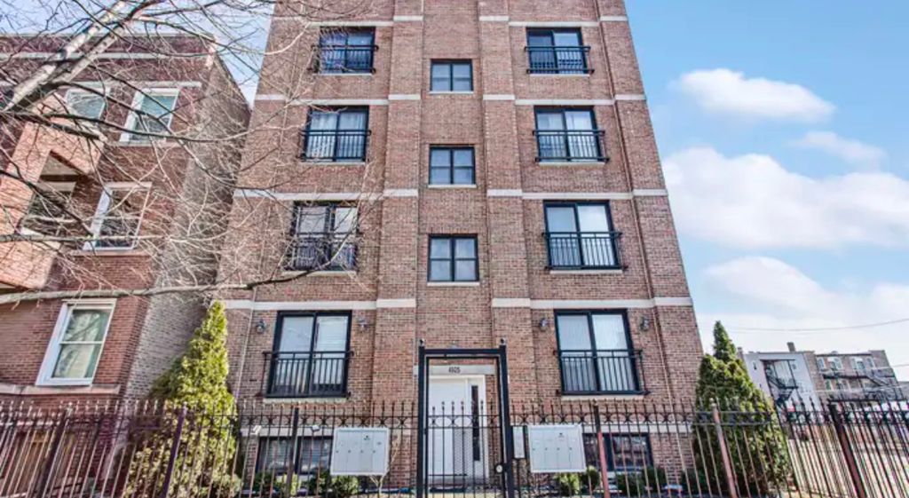 4925 S Forrestville Avenue 3S, Chicago, IL 60615