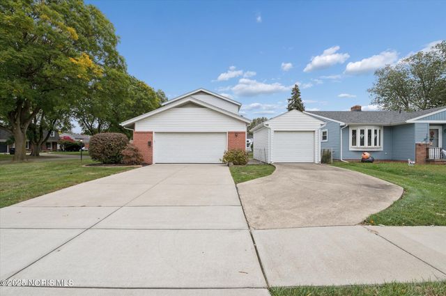 5504 Ketukkee Trail, Toledo, OH 43611