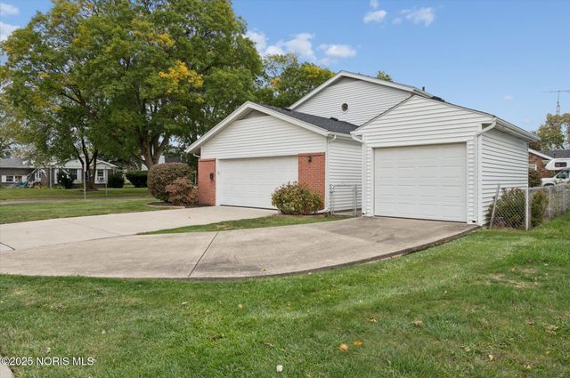 5504 Ketukkee Trail, Toledo, OH 43611