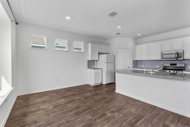 1311 Anhalt DR 79, Pflugerville, TX 78660