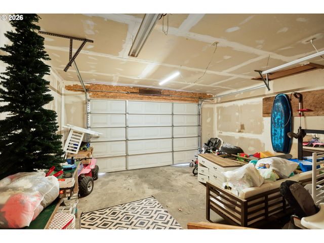 308 S KING Ave, Goldendale, WA 98620