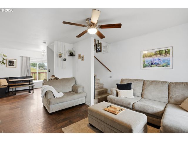 308 S KING Ave, Goldendale, WA 98620