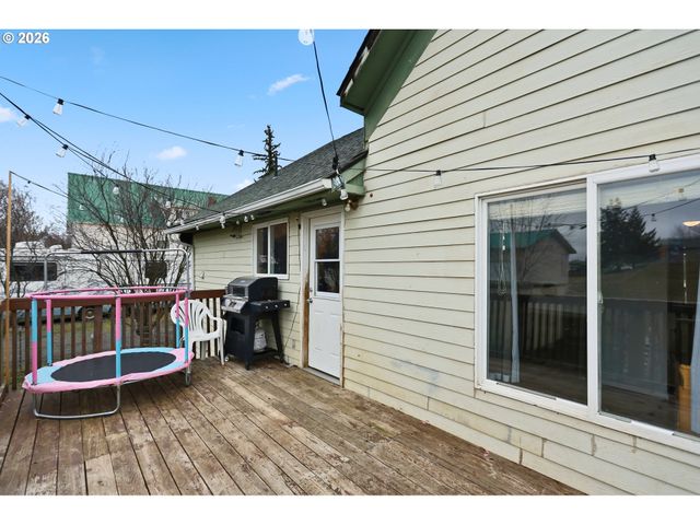 308 S KING Ave, Goldendale, WA 98620