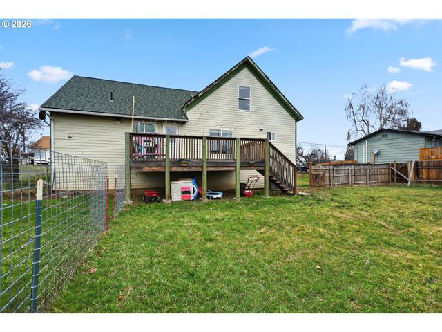308 S KING Ave, Goldendale, WA 98620