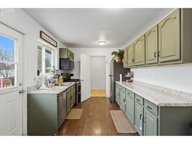 308 S KING Ave, Goldendale, WA 98620