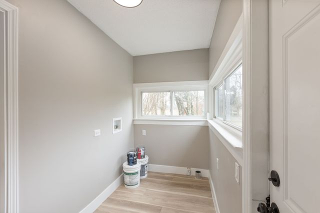 1828 S Main St, Columbia, TN 38401