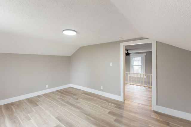 1828 S Main St, Columbia, TN 38401