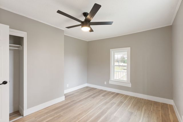 1828 S Main St, Columbia, TN 38401