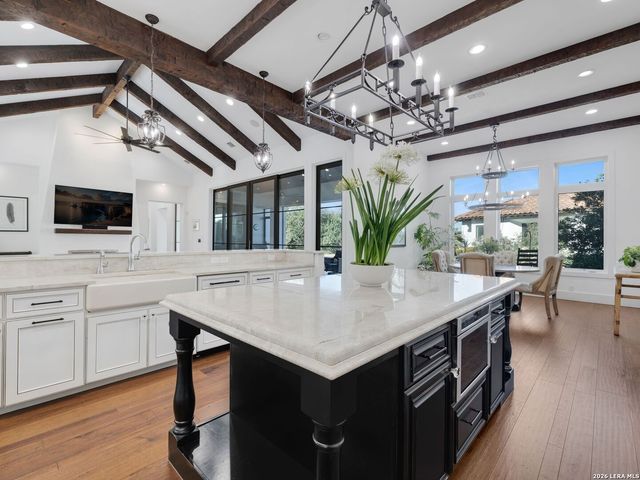 203 Wellesley Landing, Shavano Park, TX 78231