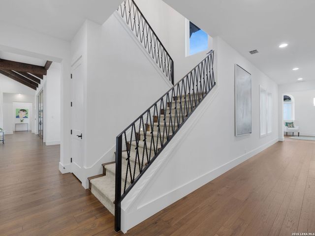 203 Wellesley Landing, Shavano Park, TX 78231