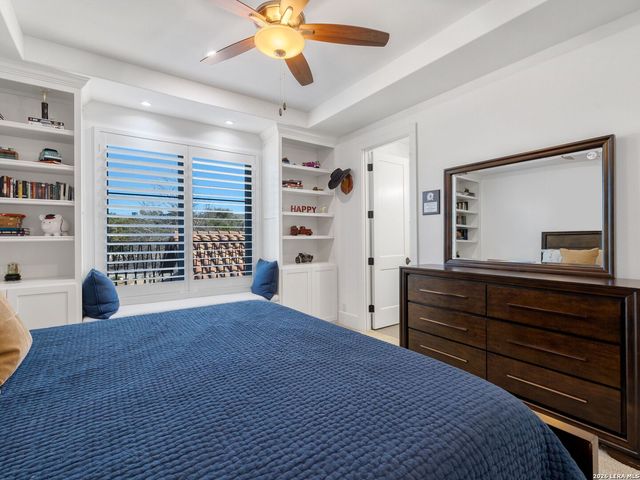 203 Wellesley Landing, Shavano Park, TX 78231