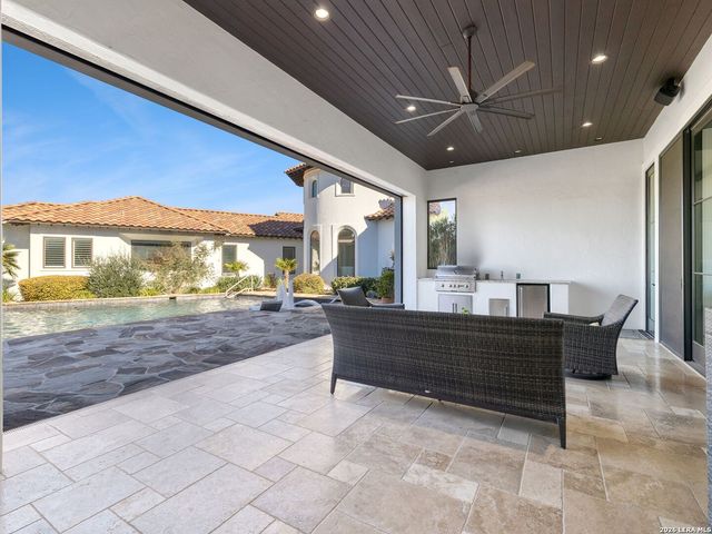 203 Wellesley Landing, Shavano Park, TX 78231