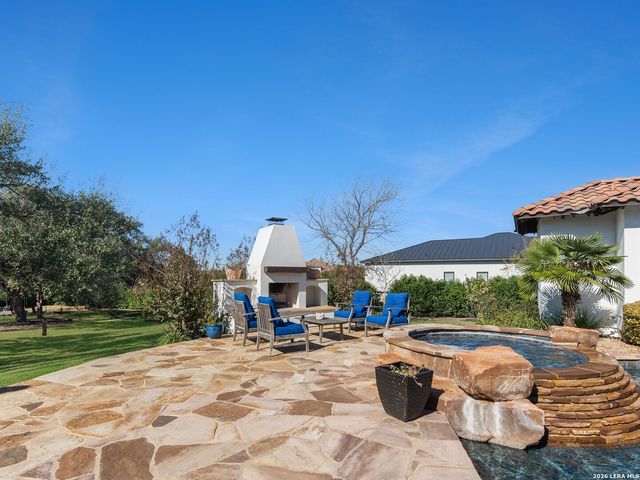 203 Wellesley Landing, Shavano Park, TX 78231