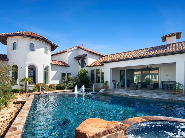 203 Wellesley Landing, Shavano Park, TX 78231