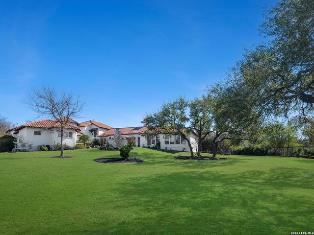 203 Wellesley Landing, Shavano Park, TX 78231