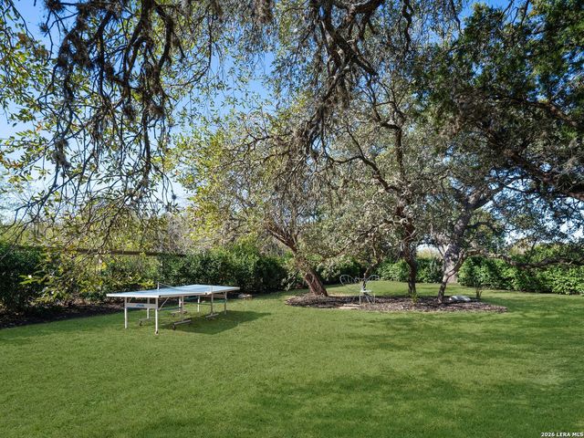 203 Wellesley Landing, Shavano Park, TX 78231