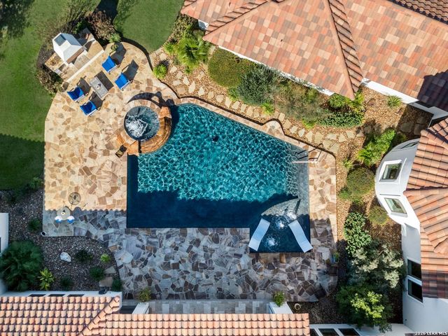 203 Wellesley Landing, Shavano Park, TX 78231