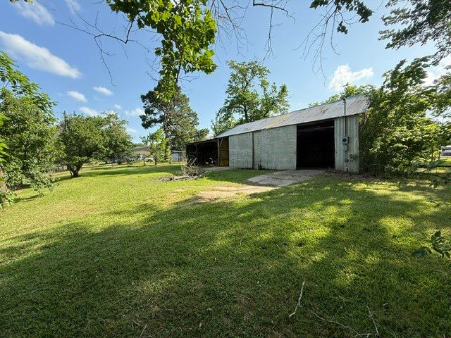 111 Pine Street, Ravenna, TX 75476