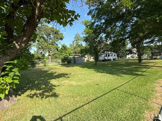 111 Pine Street, Ravenna, TX 75476
