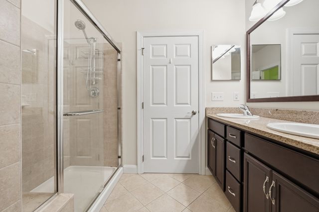 55 Pondside Dr 55, Bolton, MA 01740