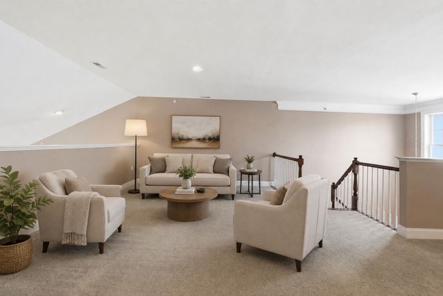 55 Pondside Dr 55, Bolton, MA 01740