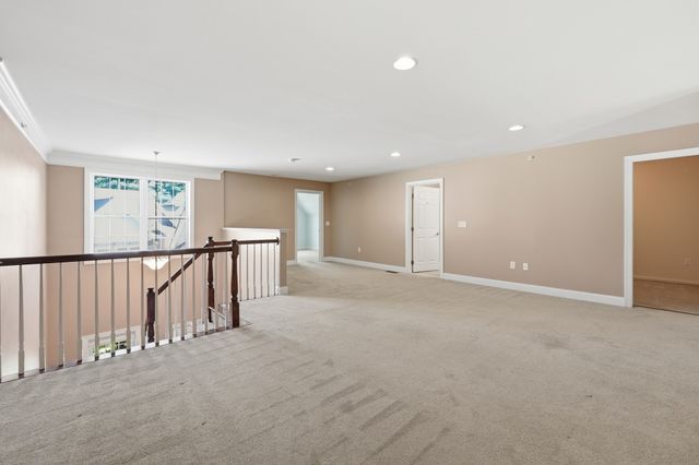 55 Pondside Dr 55, Bolton, MA 01740
