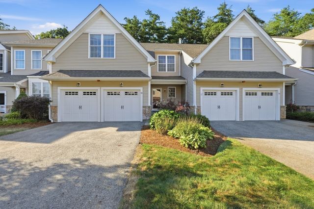 55 Pondside Dr 55, Bolton, MA 01740