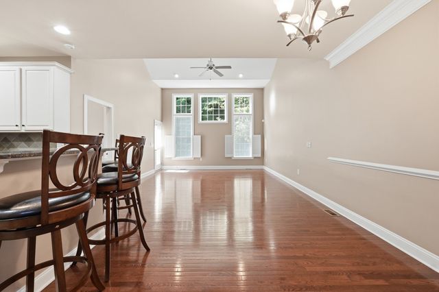 55 Pondside Dr 55, Bolton, MA 01740