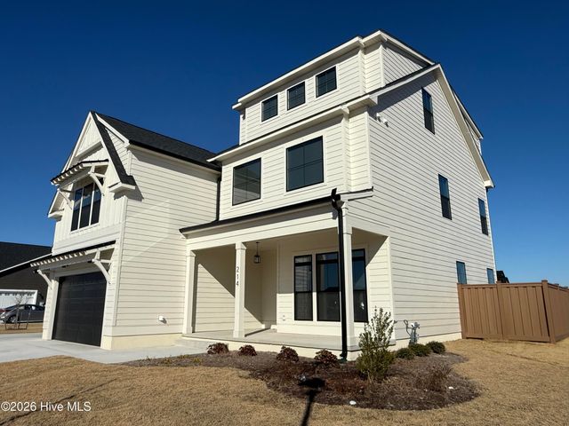 214 Arbormoor Lane, Moyock, NC 27958