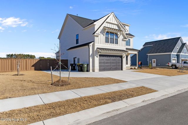 214 Arbormoor Lane, Moyock, NC 27958