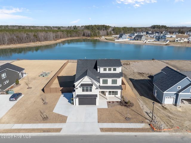 214 Arbormoor Lane, Moyock, NC 27958